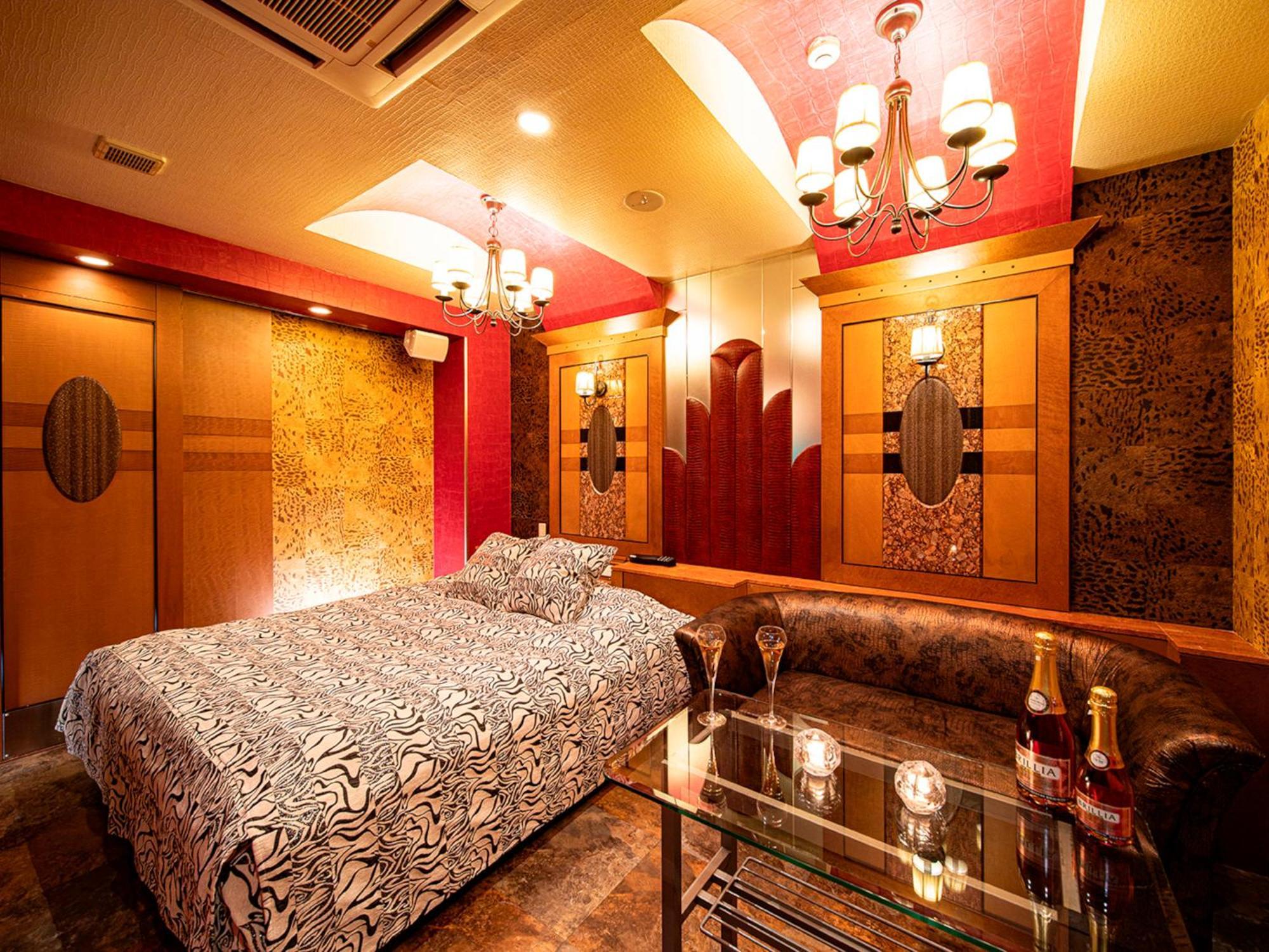 Roselips Tsuruhashi ローズリップス鶴橋 Otel Osaka Dış mekan fotoğraf