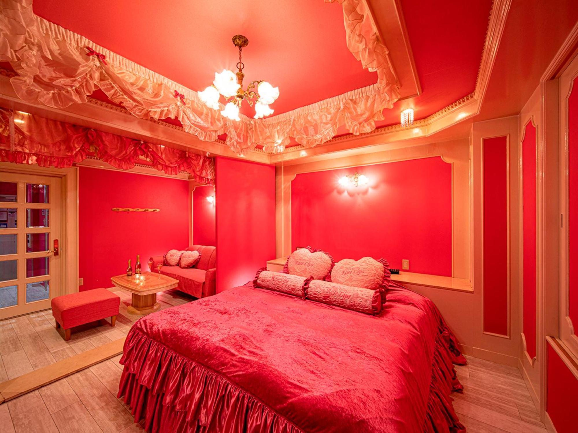 Roselips Tsuruhashi ローズリップス鶴橋 Otel Osaka Dış mekan fotoğraf