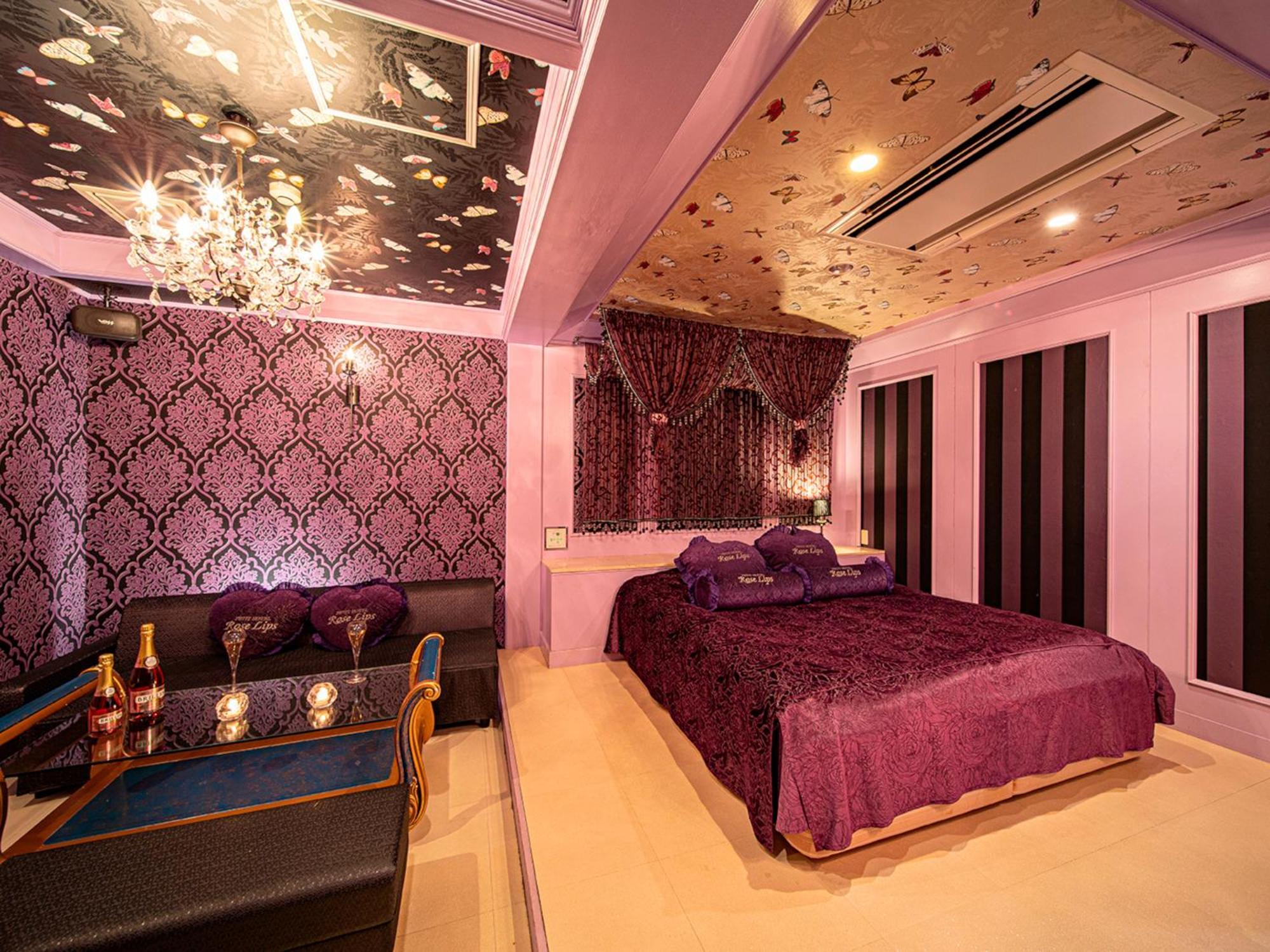 Roselips Tsuruhashi ローズリップス鶴橋 Otel Osaka Dış mekan fotoğraf